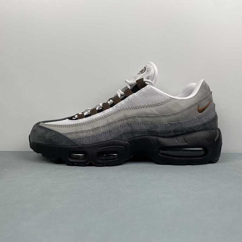 X NIKE Air Max 95 HF7545-002 40 40 5 41 42 42 5 43 44 44 5 45 46 47 5 48 48 5